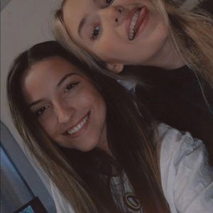 Meet your Posher, Avery